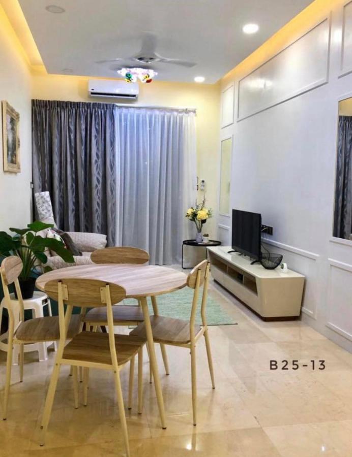 Silverscape Seaview B25-13 Malacca